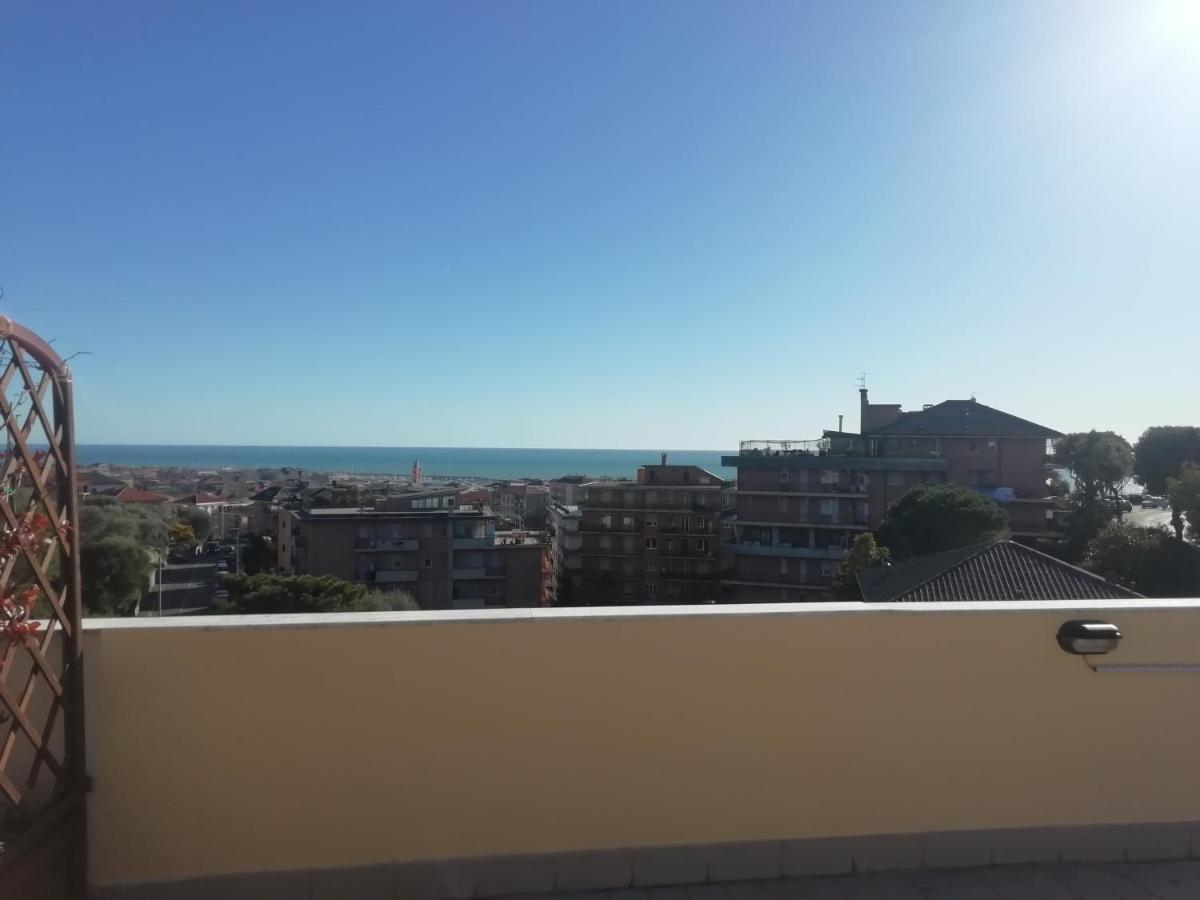 키아바리 Terrazza Sul Mare In Via Devoto 아파트 외부 사진